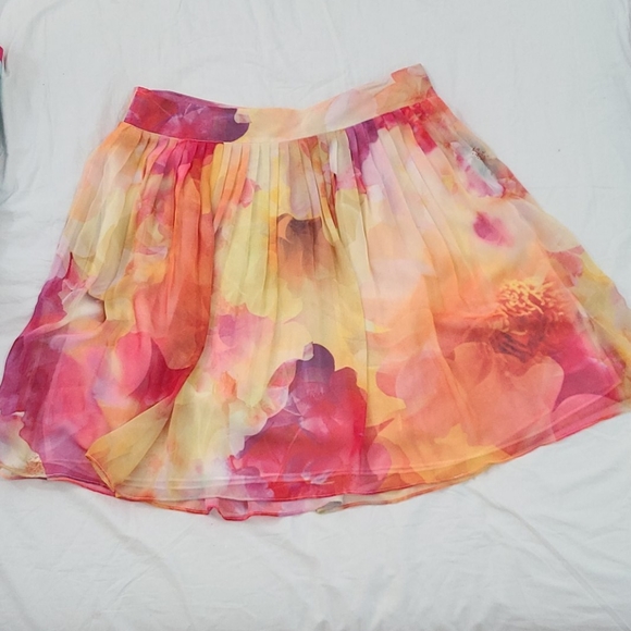 LIZ CLAIBORNE Skirt Floral Chiffon sz 14 Summery - Picture 2 of 7